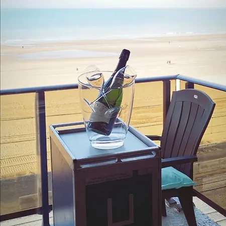 Modern Direct Seaview & Free Parking * Ostende